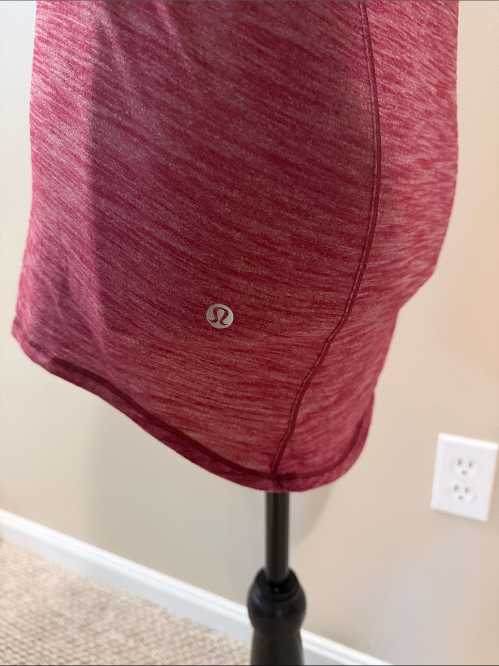 Lululemon Heathered Mauve Racerback Tank Top - Picture 4 of 7
